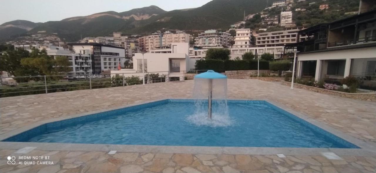 Matthews Beach House Vlorë 外观 照片
