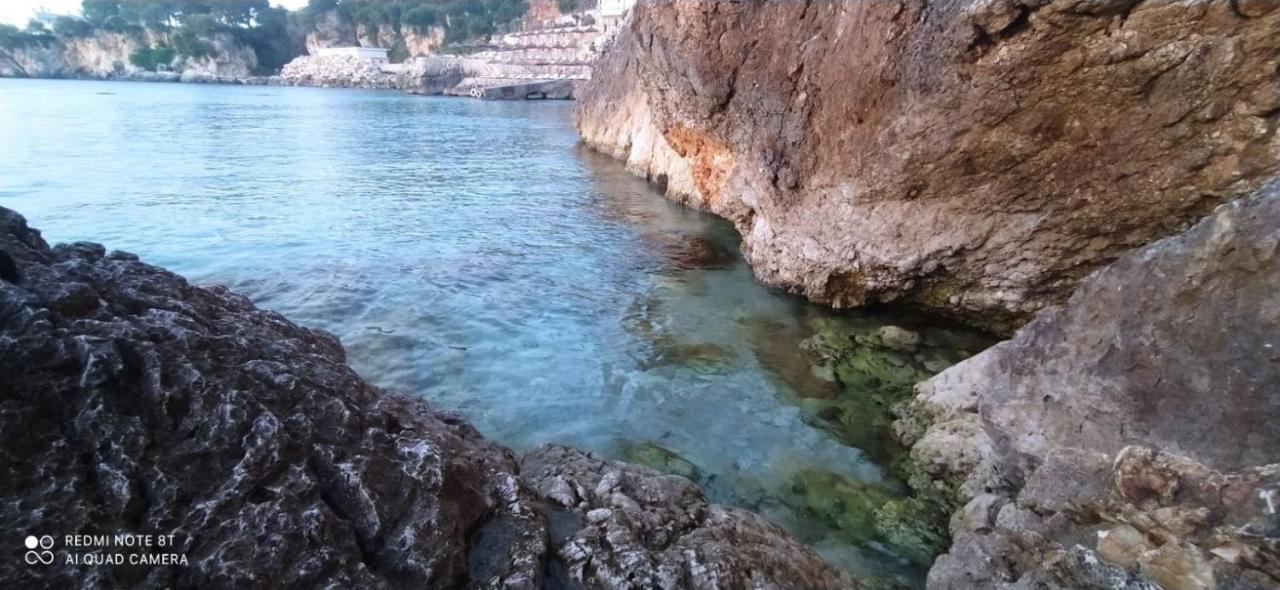 Matthews Beach House Vlorë 外观 照片