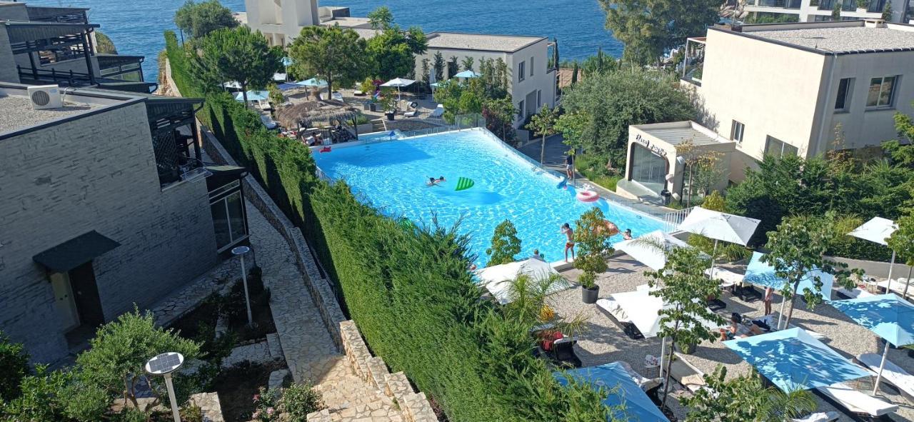 Matthews Beach House Vlorë 外观 照片