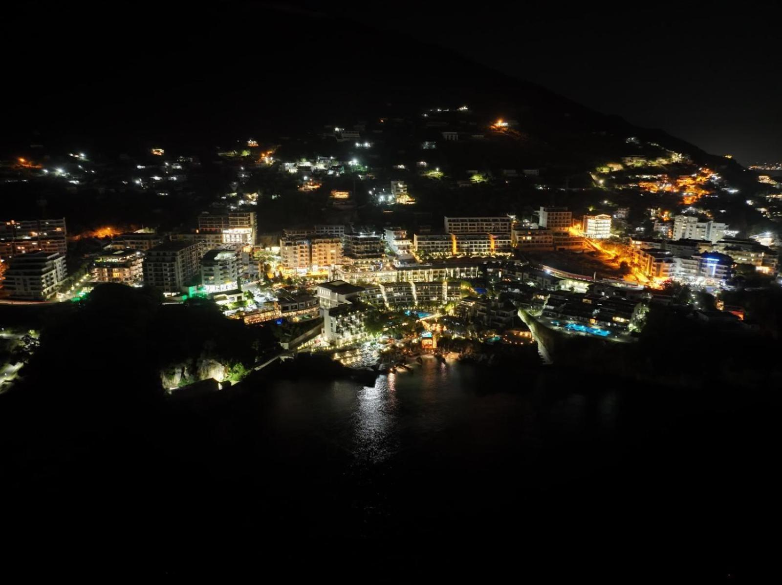 Matthews Beach House Vlorë 外观 照片