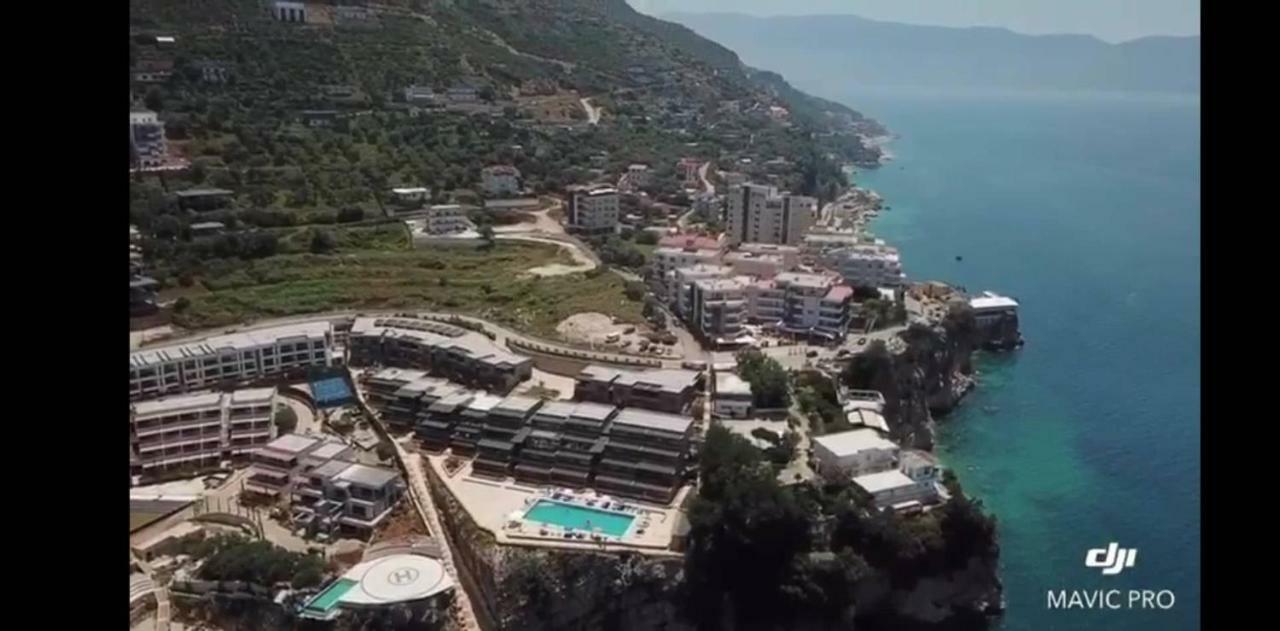 Matthews Beach House Vlorë 外观 照片